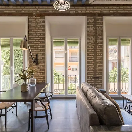 Chezmoihomes Loft Cathedral-2